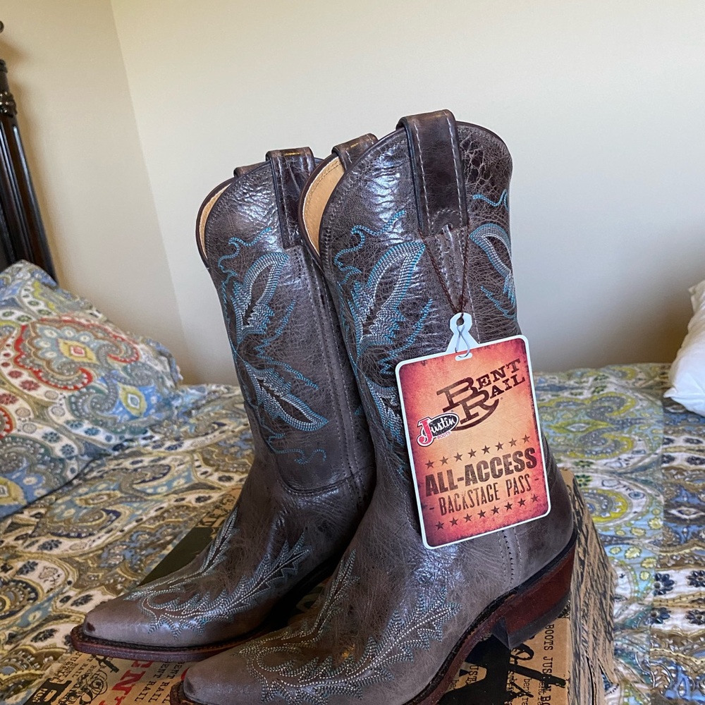 Justin Bent Rail Boots Sz 7.5
